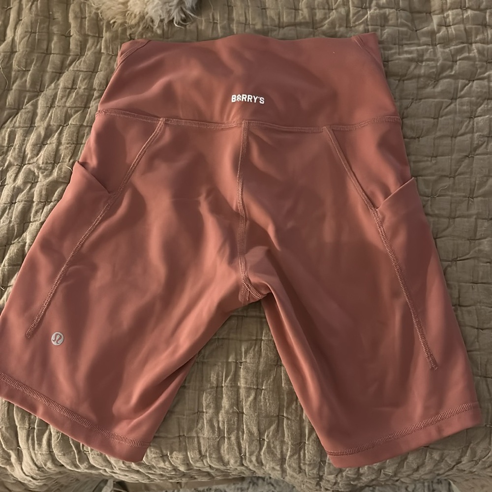 Lululemon Wunder train - Picture 2 of 3